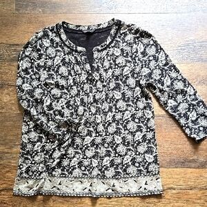 Lucky Brand Black and White Graphic Blouse with 3/4 Sleeves Size Med-